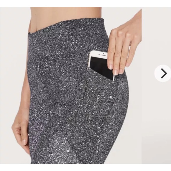 Lululemon Lead The Pack High Rise Tight - Picture 3 of 11